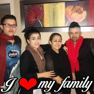 Meet your Posher, Cristina